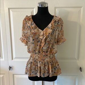 Everleigh Floral Ruffle Blouse in Peach and Blue